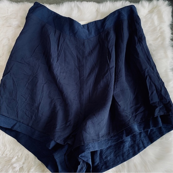 ALL IN FAVOR LOOSE FIT SHORTS - Picture 6 of 15